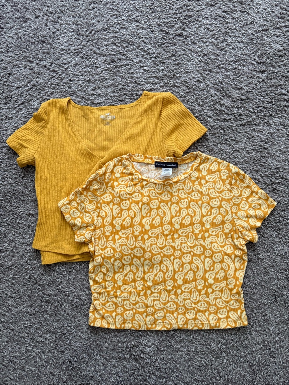 Yellow Patterned & Solid Crop Tops - Hollister and Perfectly Imperfect